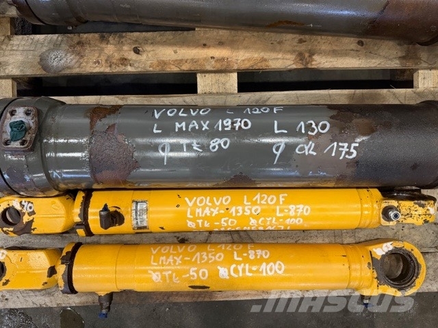 Volvo L 120 F USED HYDRAULIC CYLINDER COMPLET 油壓