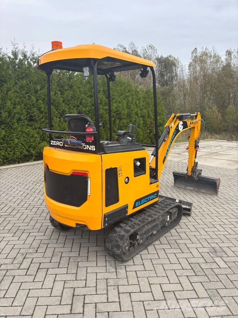 JCB 19C-1E Miniescavadeiras < 7t (Mini escavadeiras)