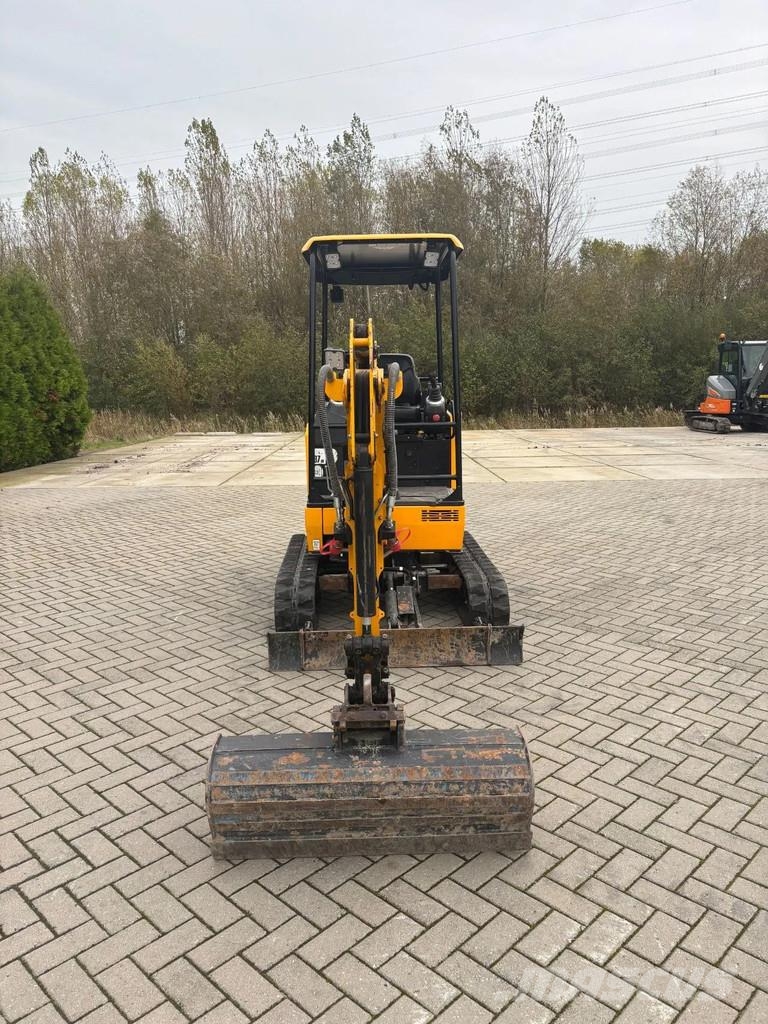 JCB 19C-1E Miniescavadeiras < 7t (Mini escavadeiras)