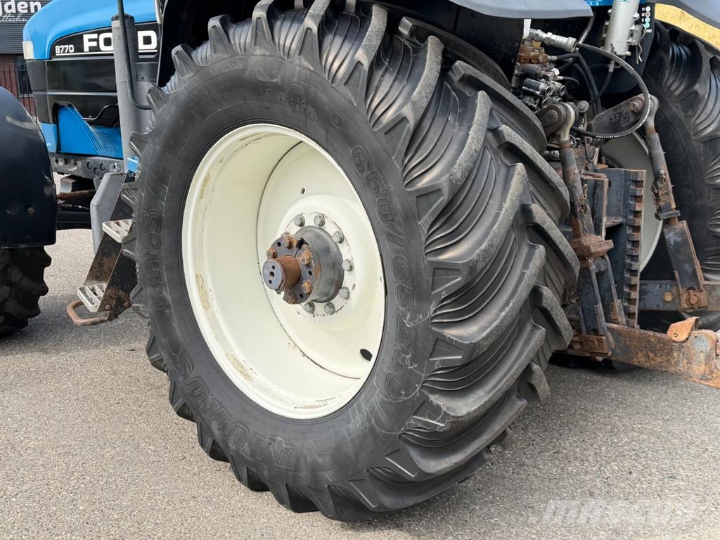 Ford 8770 Tractors