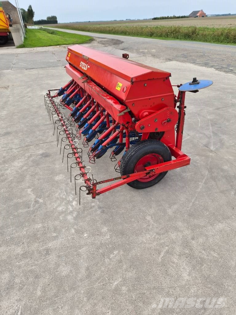 Stegsted SLN 3M 25R Zaaimachines