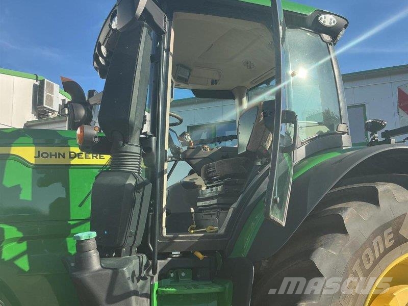 John Deere 6R 250 Tractoren