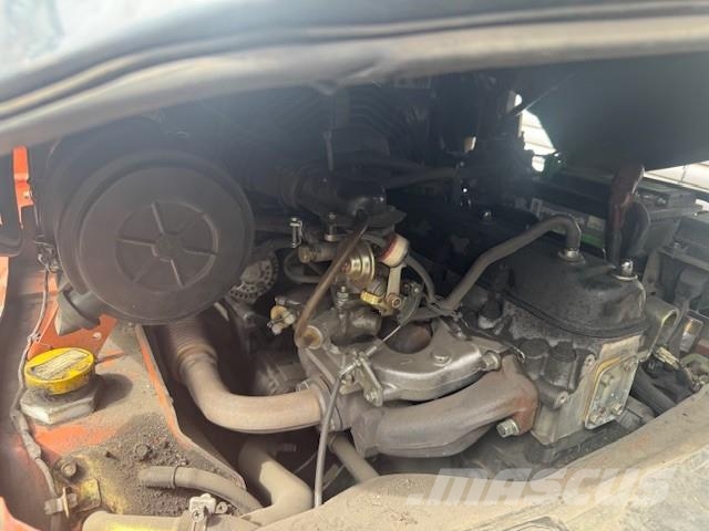 Toyota 02-7FGF30 天然气叉车