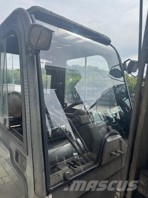 Toyota 02-7FGF30 天然气叉车