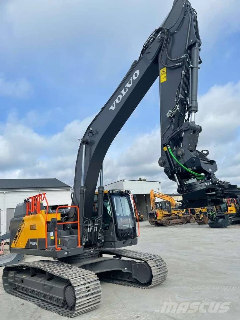 Volvo EC300EL Uthyres/For Rental 履带挖掘机