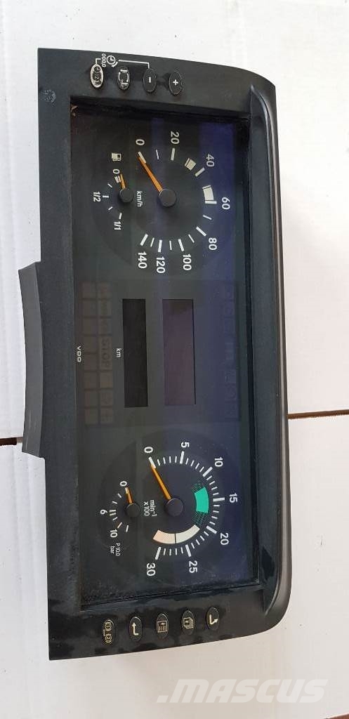 Mercedes-Benz Atego 电子设备