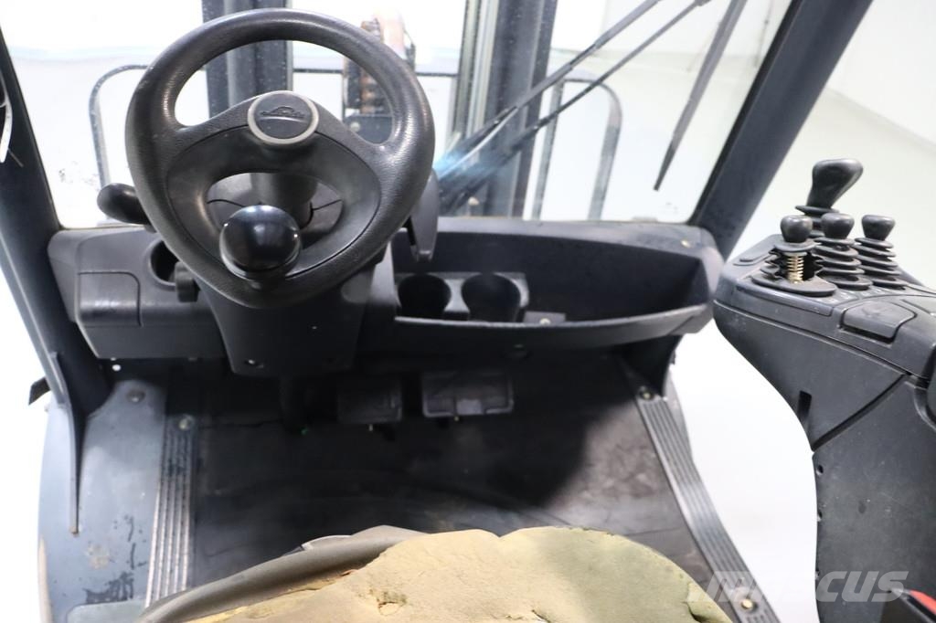Linde H25D-02 Carrelli elevatori diesel
