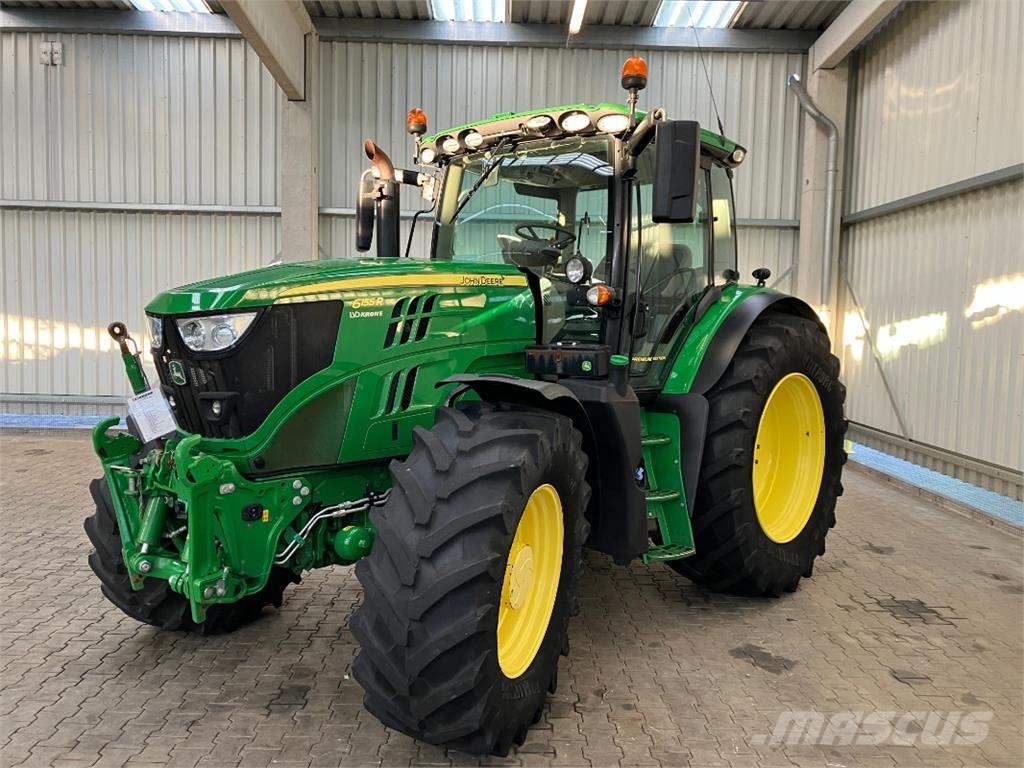 John Deere 6155R Traktori