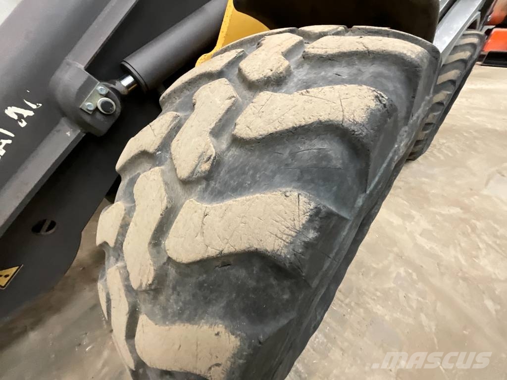 Mecalac AX 850 Radlader