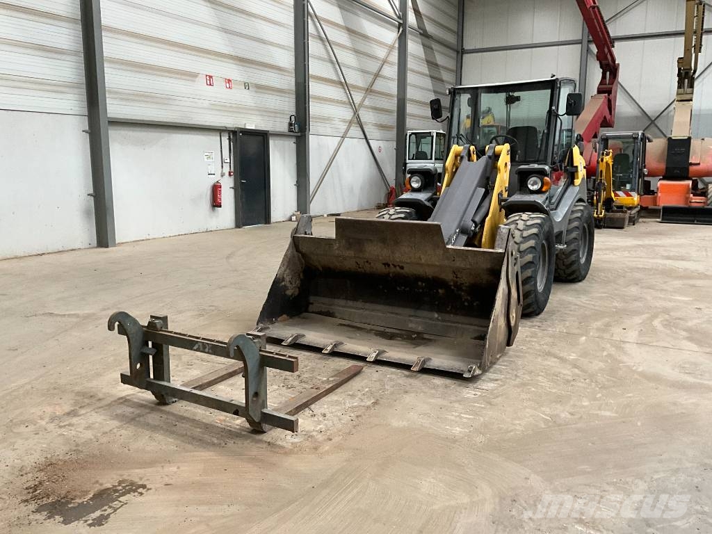 Mecalac AX 850 Radlader
