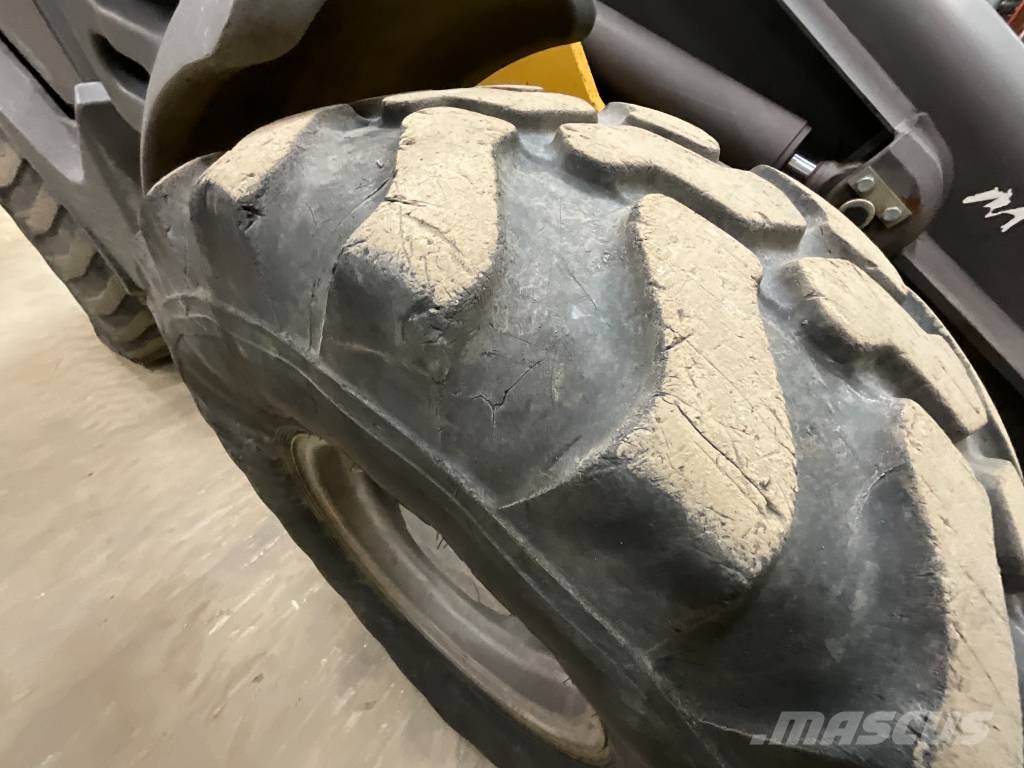 Mecalac AX 850 Radlader