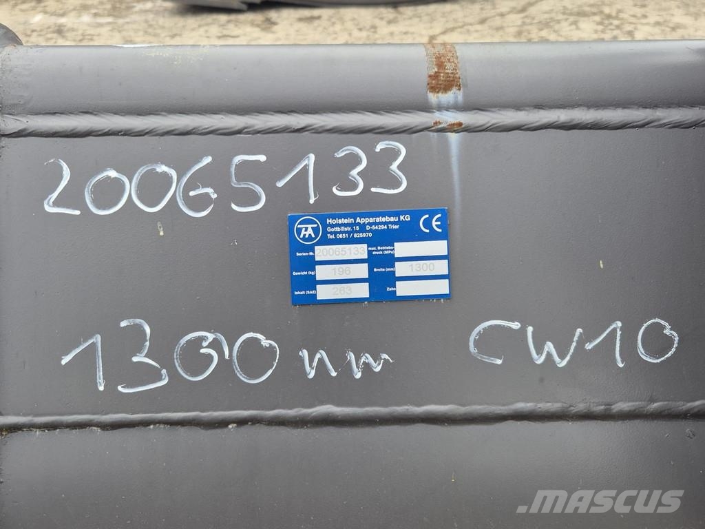 Volvo Grabenräumlöffel starr 1.300mm 251ltr. Pistoane