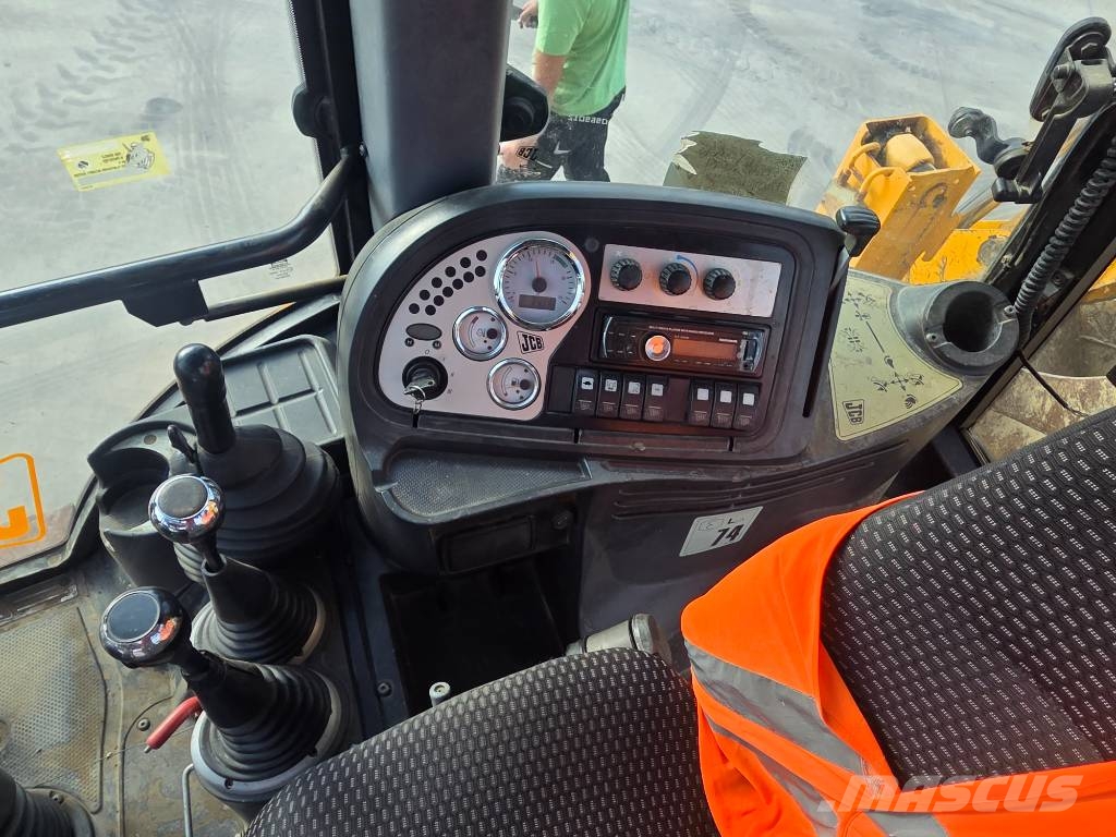 JCB 3 CX Rovokopači