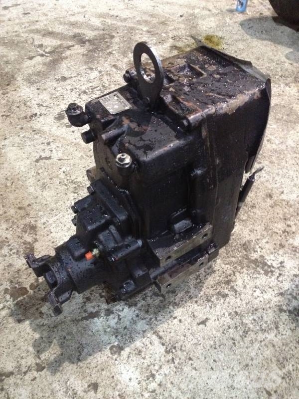 Valmet 890 Transfer gearbox VL48 Transmission