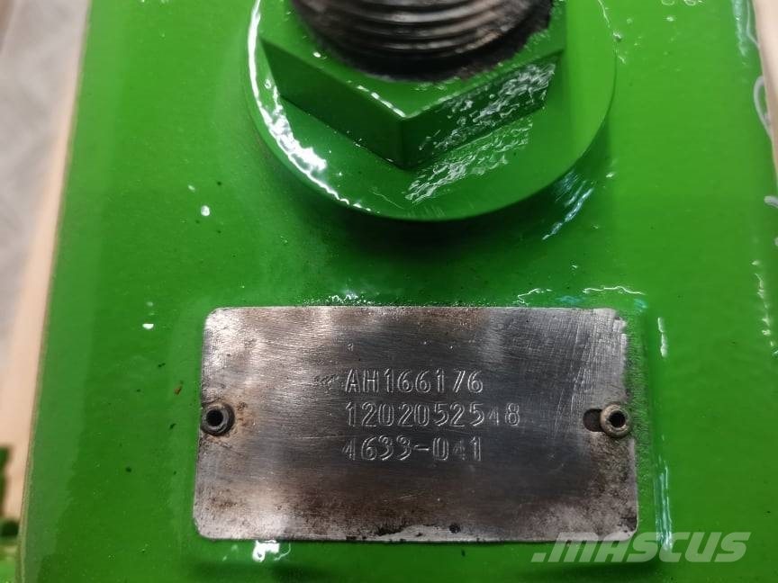 John Deere 9640 WTS {J.D 166176}  drive pump 发动机