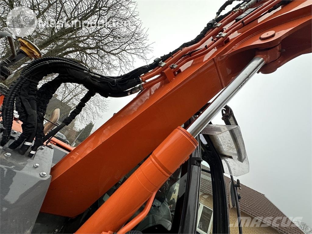 Hitachi ZX 85 US-5A 履带挖掘机