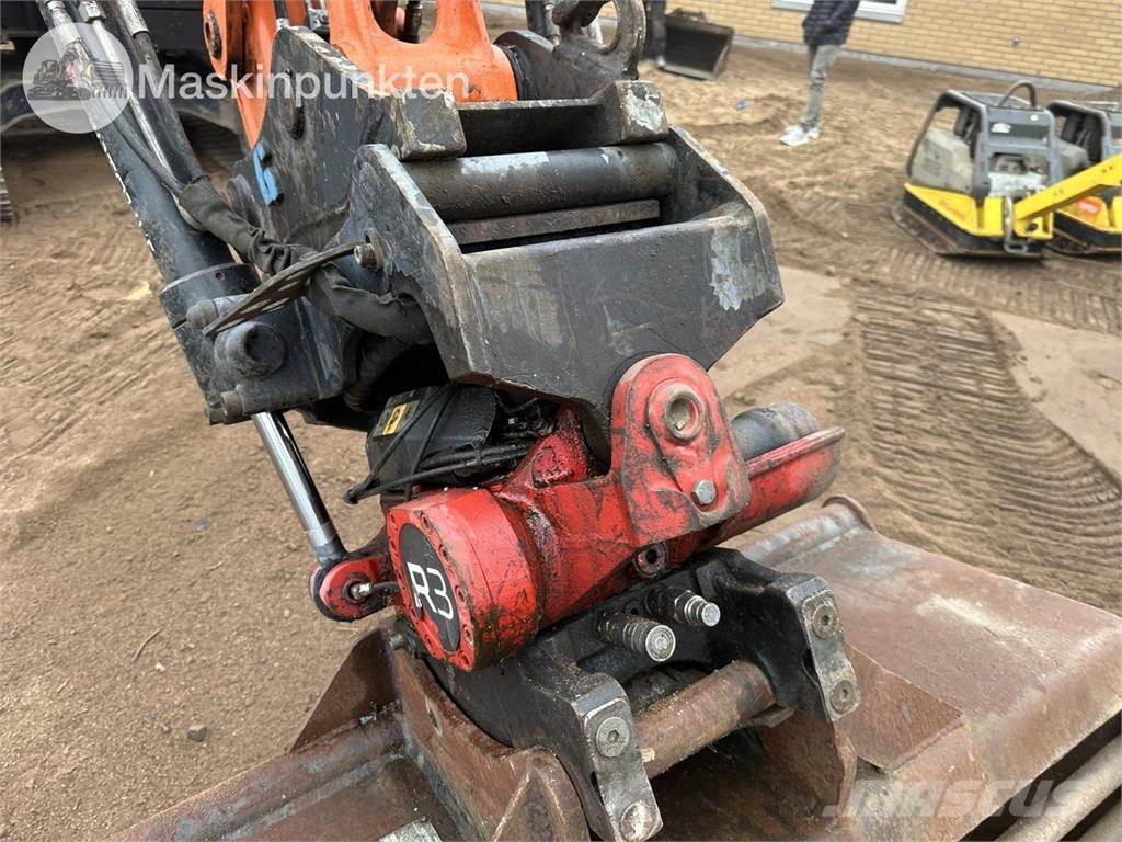 Hitachi ZX 85 US-5A 履带挖掘机