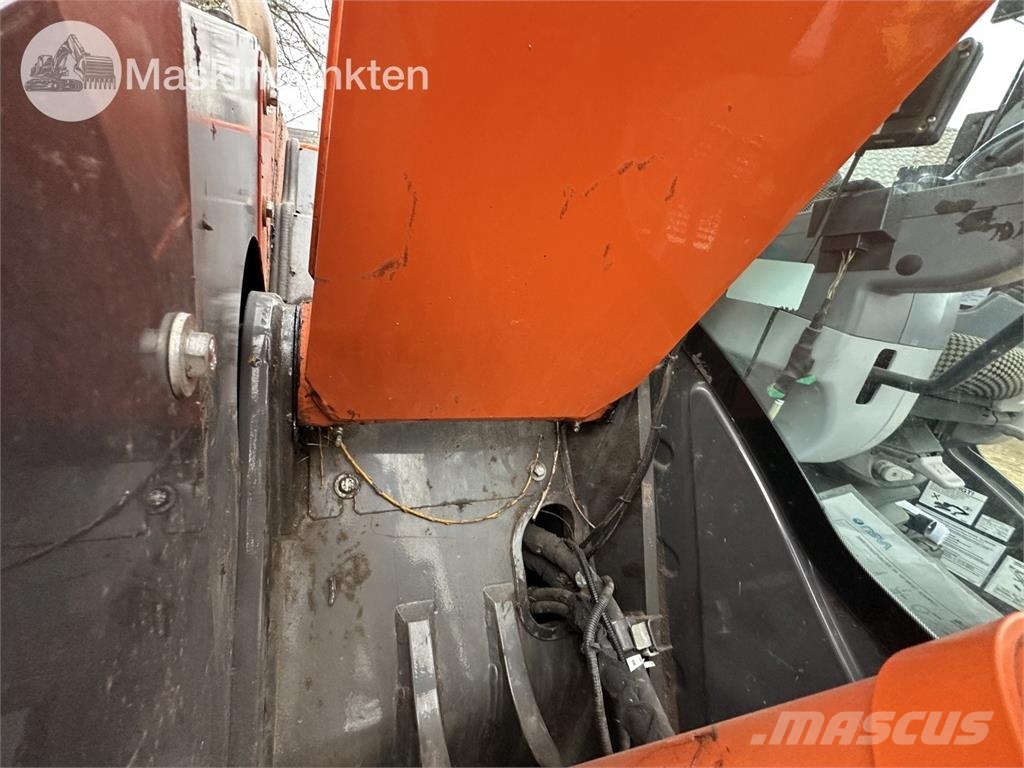 Hitachi ZX 85 US-5A 履带挖掘机