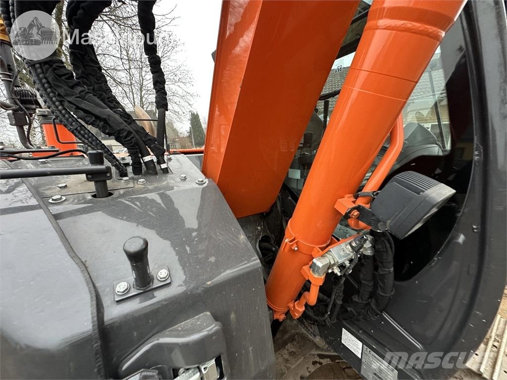 Hitachi ZX 85 US-5A 履带挖掘机