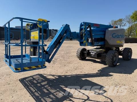 Genie Z 45 XC Kompaktiškas savaeigis strėlinis keltuvas