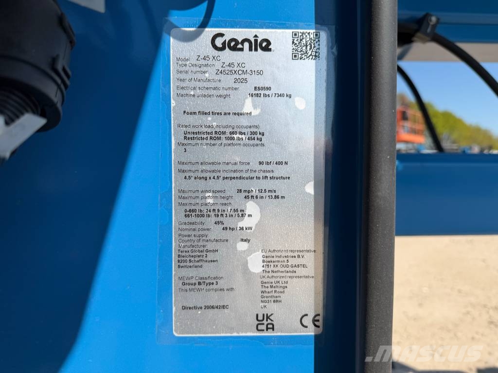 Genie Z 45 XC Kompaktiškas savaeigis strėlinis keltuvas