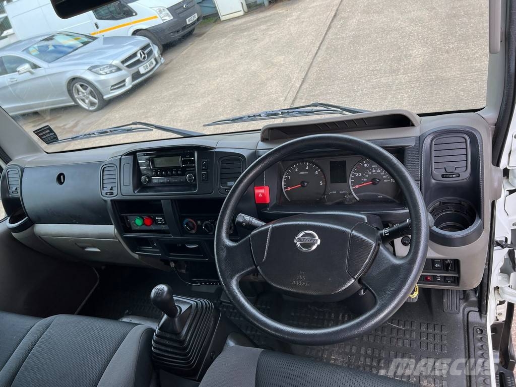 Nissan Manotti GDX20E Plataformas sobre camión