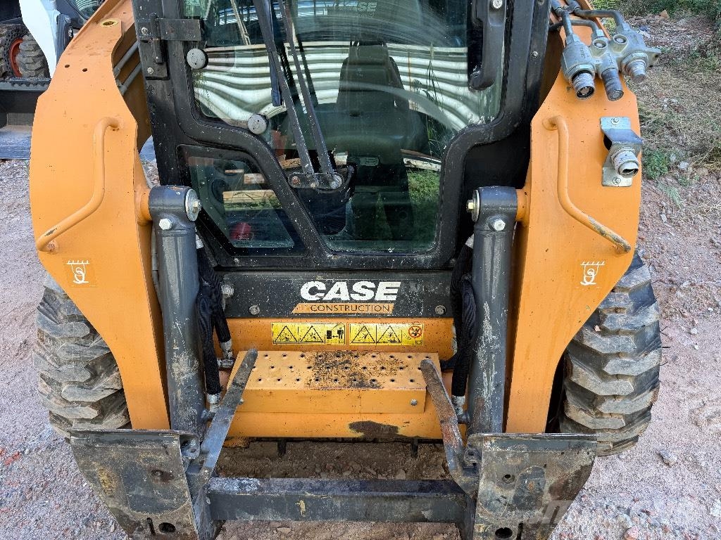 CASE SR 200 Φορτωτάκια