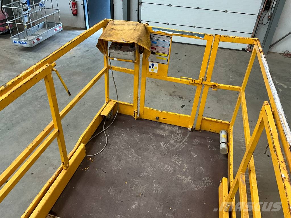 Holland Lift Monostar Y 83 EL 16 Käärtõstukid