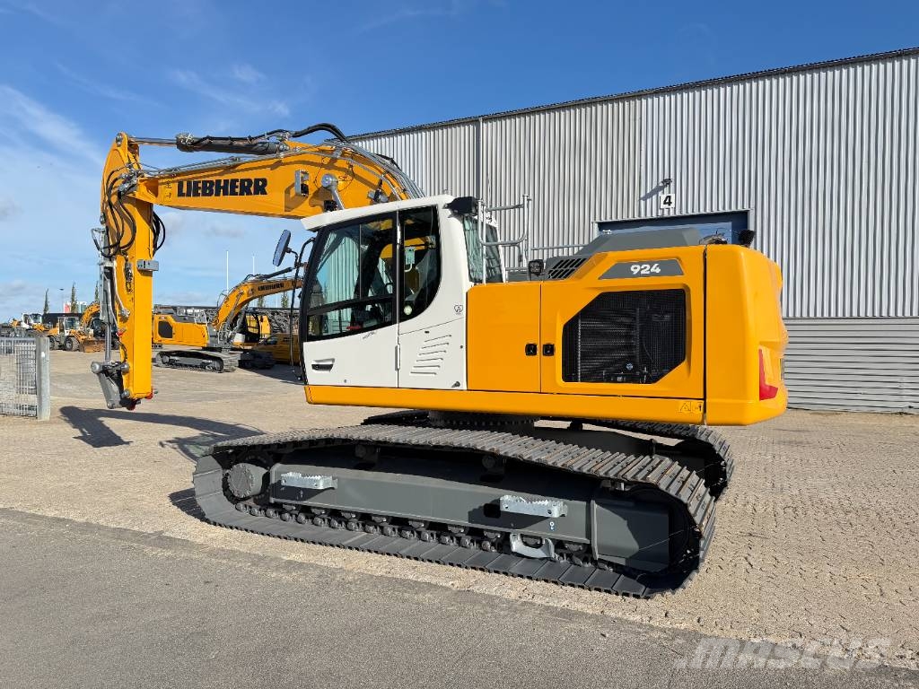 Liebherr R 924 Roomikekskavaatorid