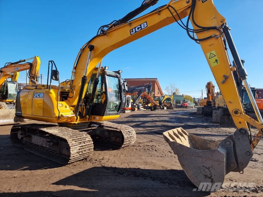 JCB JS 130 LC T4i Pelle sur chenilles