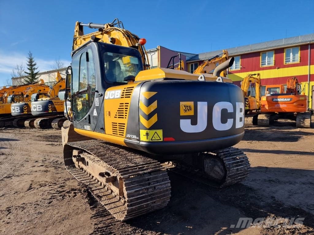 JCB JS 130 LC T4i Pelle sur chenilles