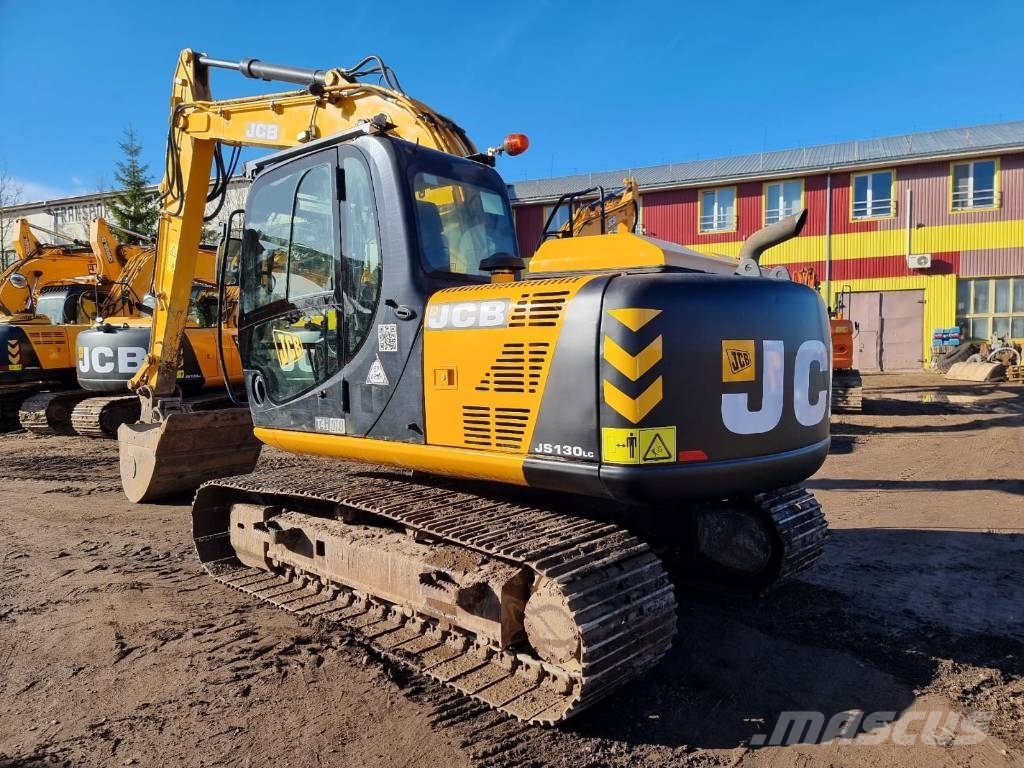 JCB JS 130 LC T4i Pelle sur chenilles