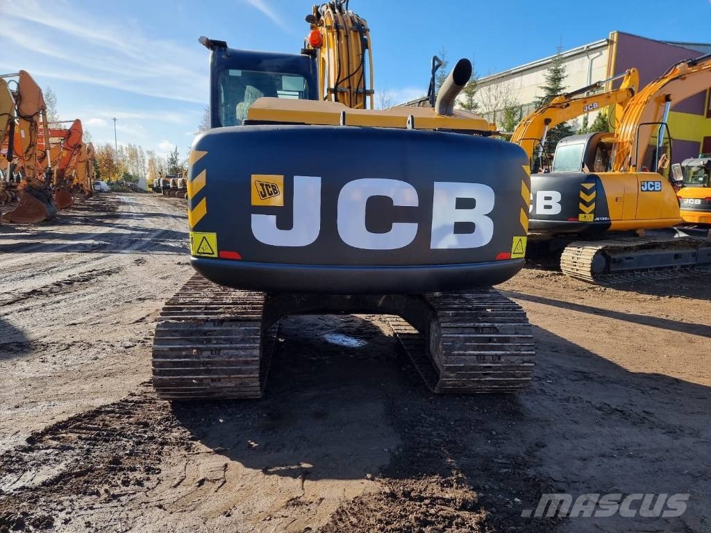 JCB JS 130 LC T4i Pelle sur chenilles
