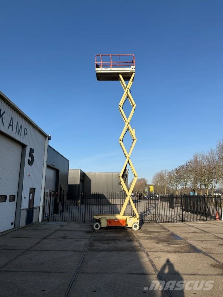JLG 3246 ES Schaar hoogwerker 12 meter Scissor lifts