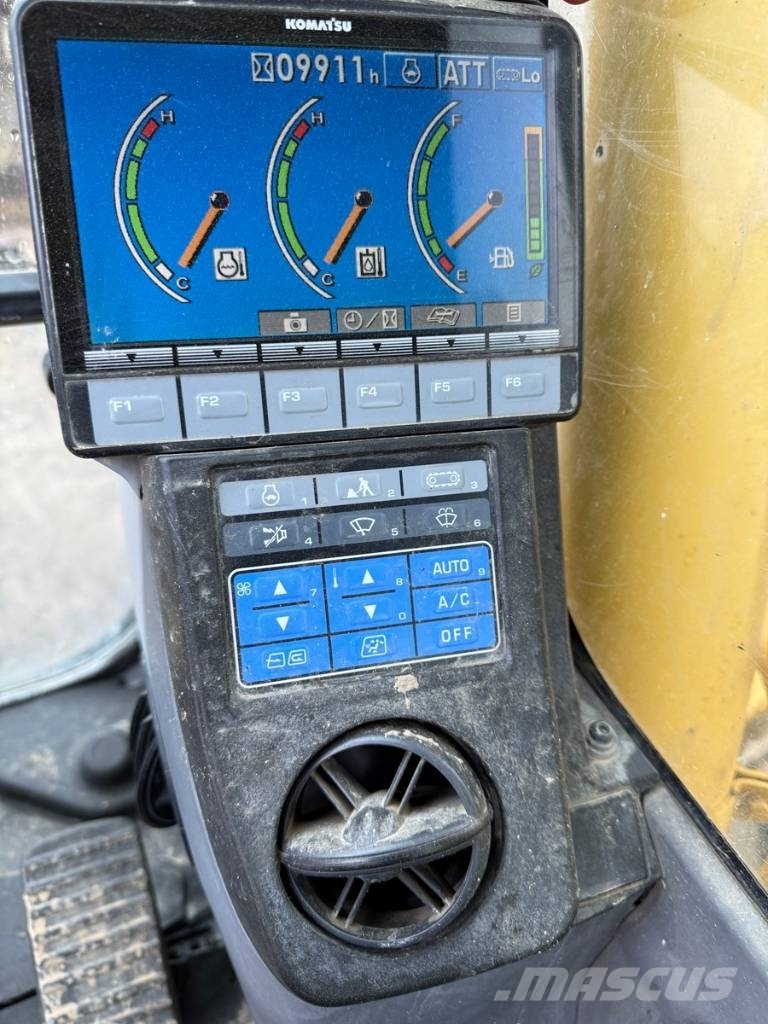 Komatsu PC 210 LC-8 Εκσκαφείς με ερπύστριες