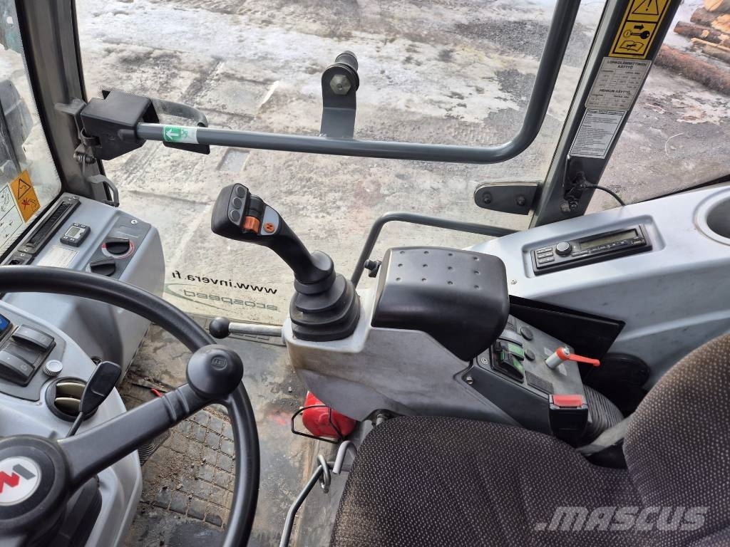 Kramer 480 Rataslaadurid