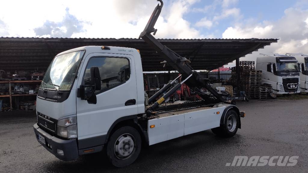 Mitsubishi Fuso vak 7tn koukkulaite,manuaali Hook lift trucks