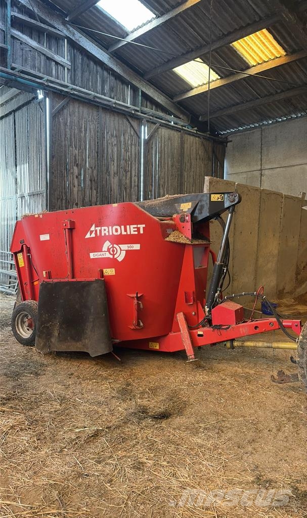 Trioliet Gigant 900 Alimentadores