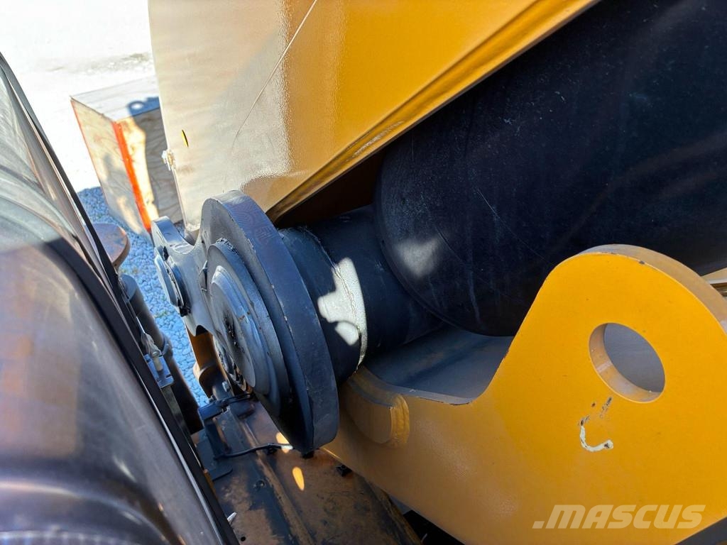 Effer 955 8/S + JIB 9CN61VQR1111R8 2022 YEAR Gruas carregadoras