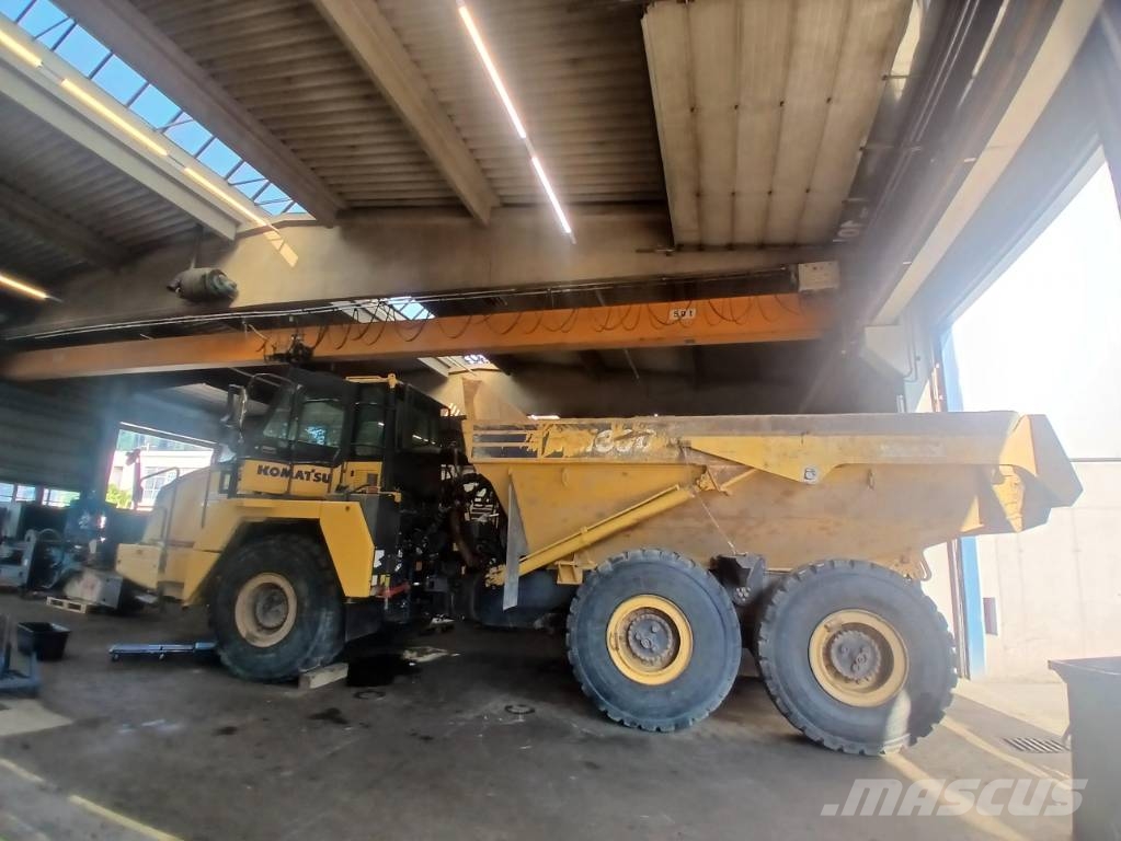 Komatsu HM 300-3 Karjeriniai savivarčiai