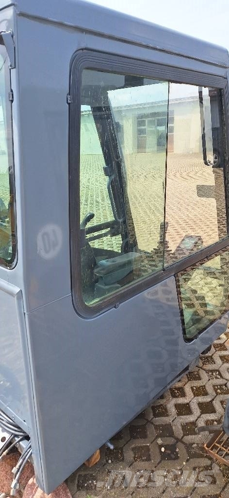 CASE 988 CK Kabiny a interiér