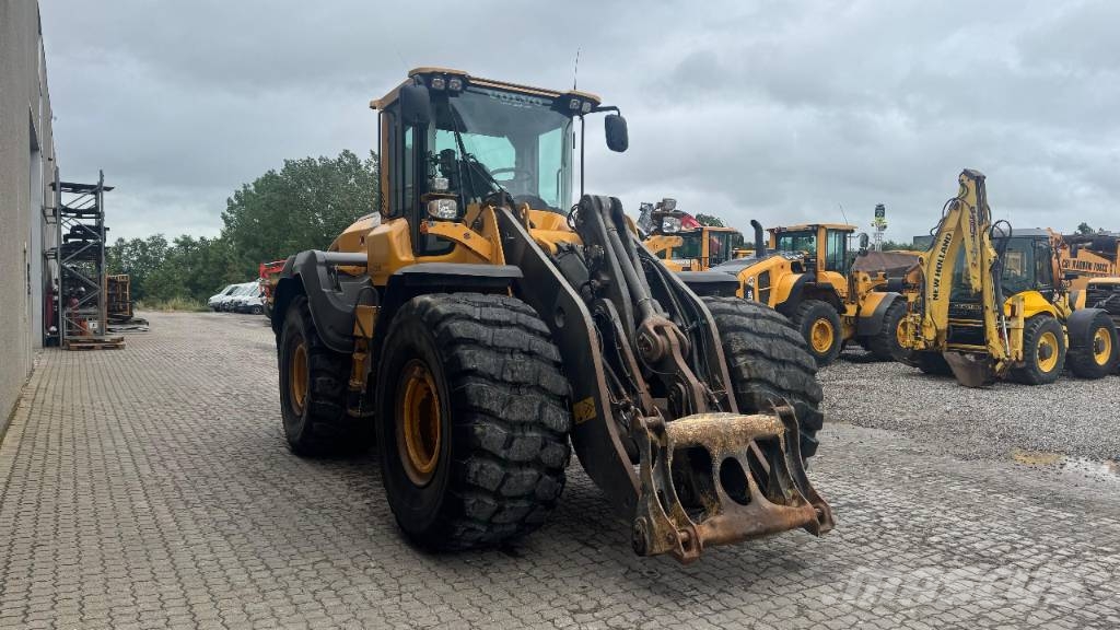 Volvo L 120 H Cargadoras sobre ruedas
