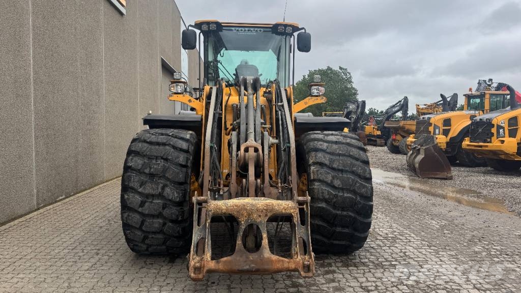 Volvo L 120 H Cargadoras sobre ruedas