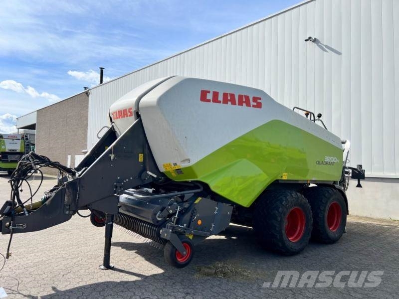 CLAAS QUADRANT 3200 FC Quaderpressen