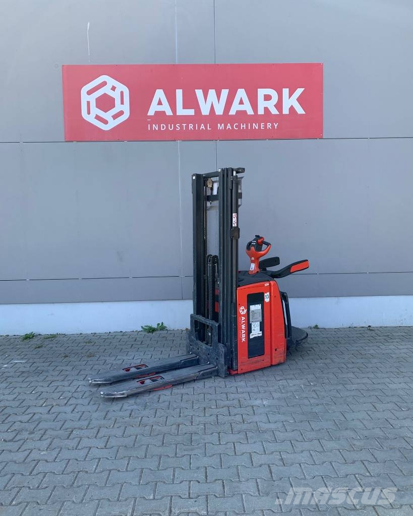 Linde L 14 AP Platform stackers