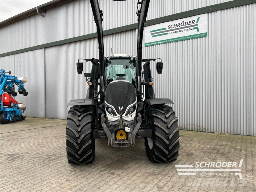 Valtra T 174 ED SMARTTOUCH | RTK | UNLIMITED Tractores