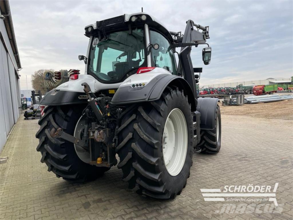 Valtra T 174 ED SMARTTOUCH | RTK | UNLIMITED Tractores