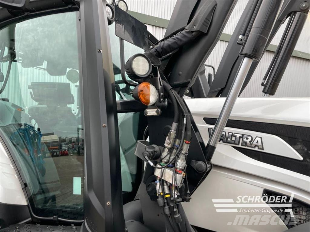 Valtra T 174 ED SMARTTOUCH | RTK | UNLIMITED Tractores