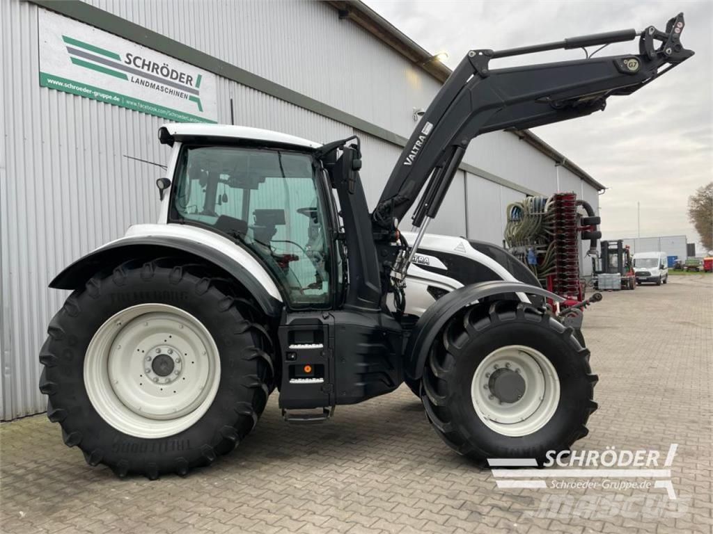 Valtra T 174 ED SMARTTOUCH | RTK | UNLIMITED Tractores