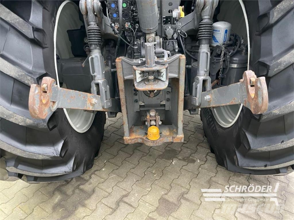 Valtra T 174 ED SMARTTOUCH | RTK | UNLIMITED Tractores